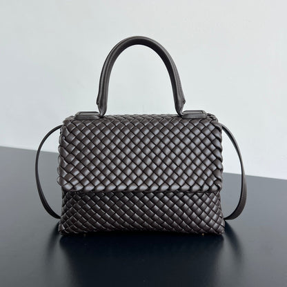 SAC BANDOULIÈRE PATTI 26 EN AGNEAU CHOCOLAT