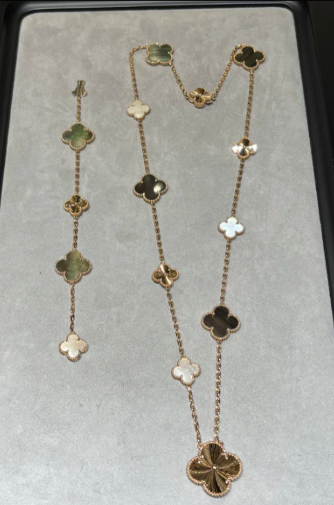 [Shinejoy]DETACHABLE CLOVER 15(11+4) FLOWER SILVER NECKLACE SET