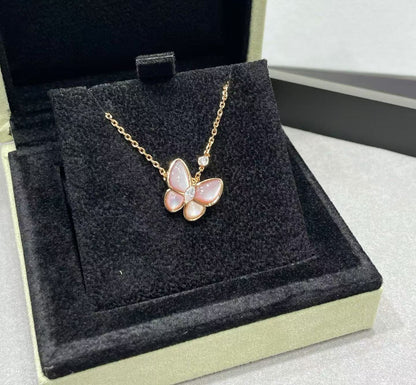[Shinejoy]BUTTERFLY PINK MOTHER-OF-PEARL DIAMOND NECKLACE