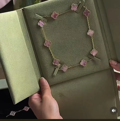 [Shinejoy Jewellery] Pink Necklace with Ten Clover Designs