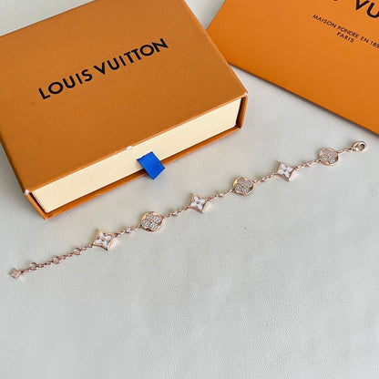 [Shinejoy]SIX FLOWERS PINK GOLD DIAMOND BRACELET