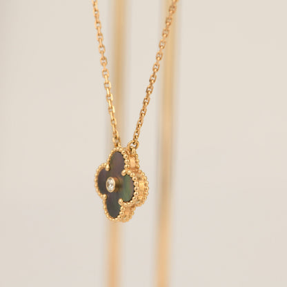 [Shinejoy]CLOVER 15MM DIAMOND AND MOTHER-OF-GREY NECKLACE