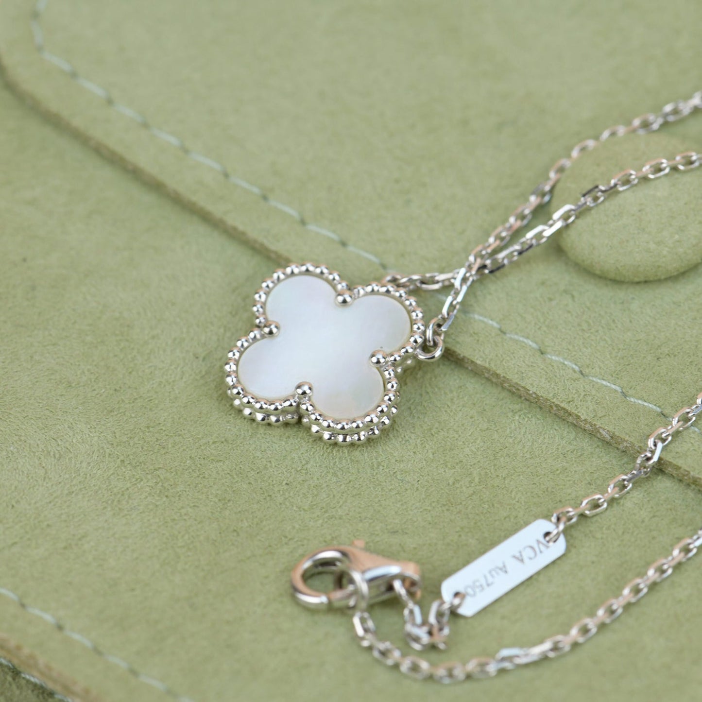 [Shinejoy]CLOVER  15MM WHITE MOTHER-OF-PEARL SILVER