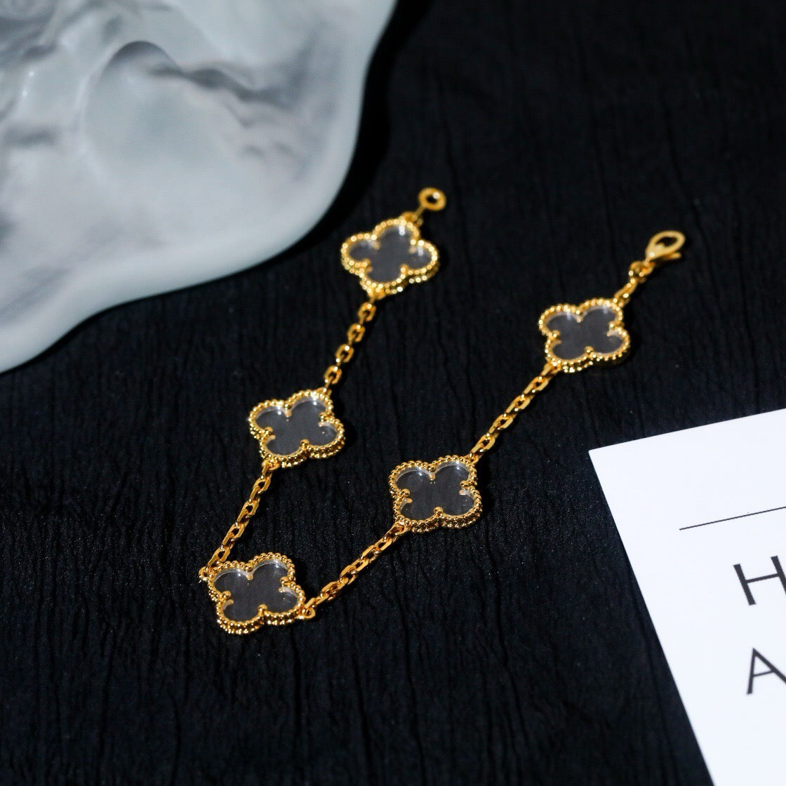 [Shinejoy]CLOVER 5 MOTIF ROCK CRYSTAL BRACELET