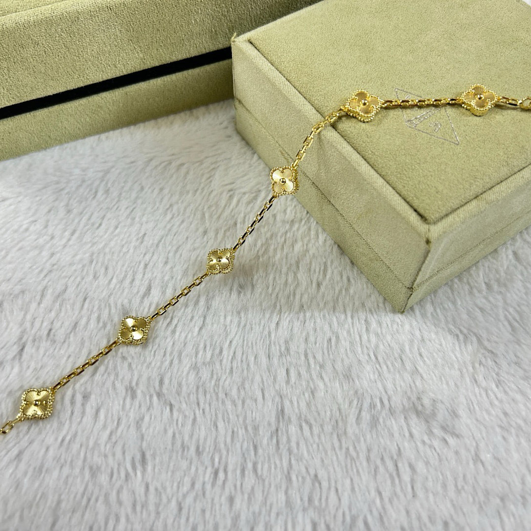 [Shinejoy]CLOVER 6 MOTIF DIAMOND BRACELET