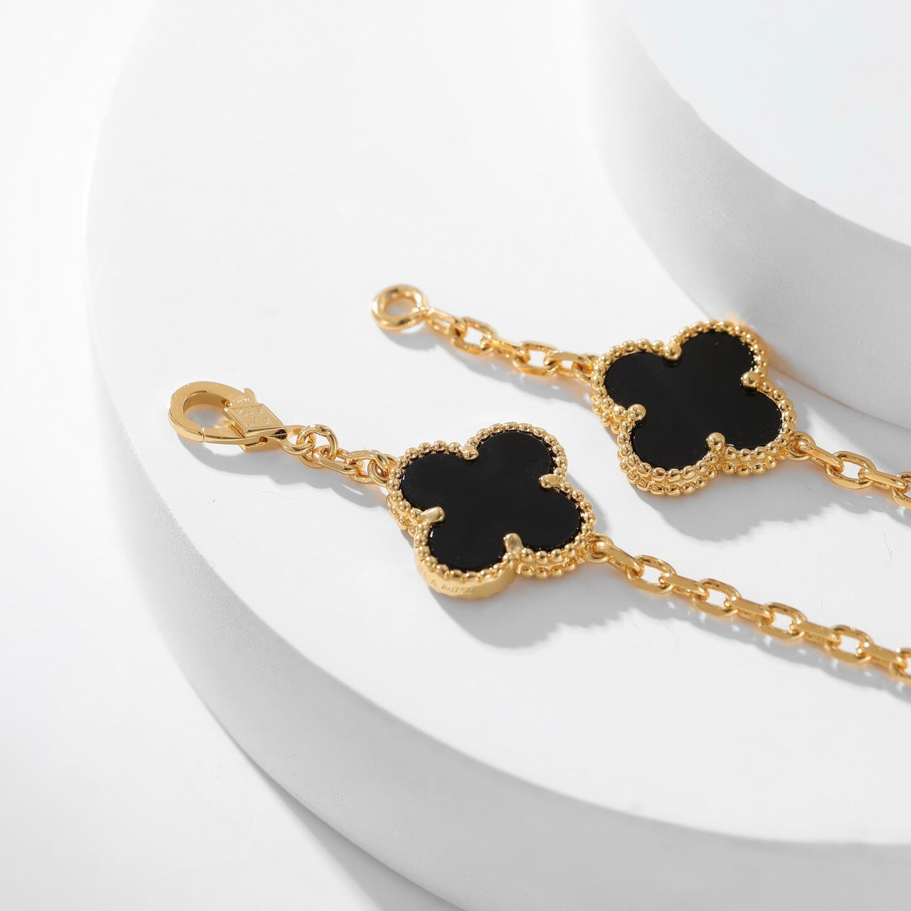 [Shinejoy]CLOVER 10 MOTIFS ONYX NECKLACE