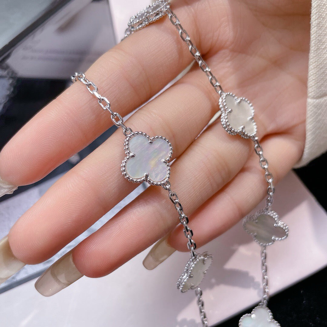 [Shinejoy]CLOVER 10 MOTIFS WHITE MOTHER OF PEARL NECKLACE