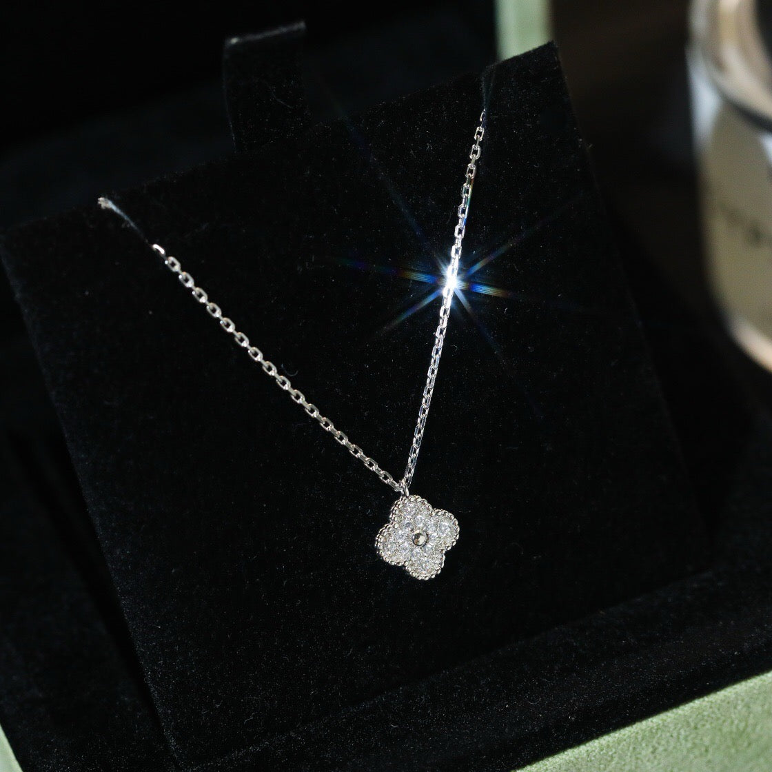 [Shinejoy]CLOVER MINI 9.5MM PENDANT DIAMOND NECKLACE
