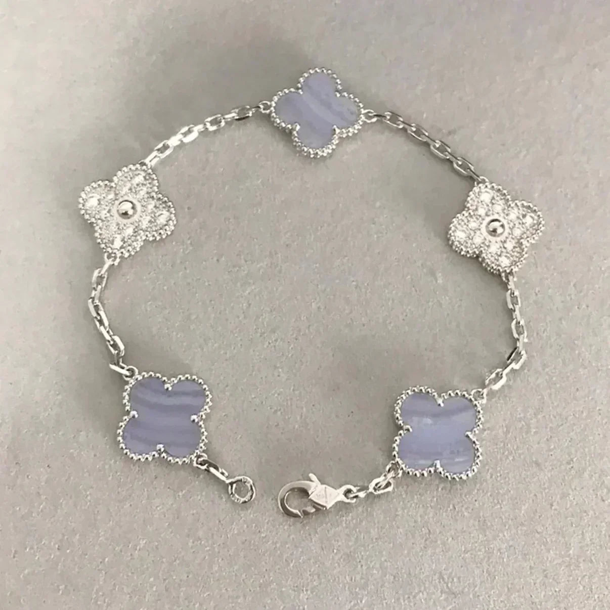 [Shinejoy] CLOVER 5 MOTIF PURPLE CHALCEDONY BRACELET COLLECTION