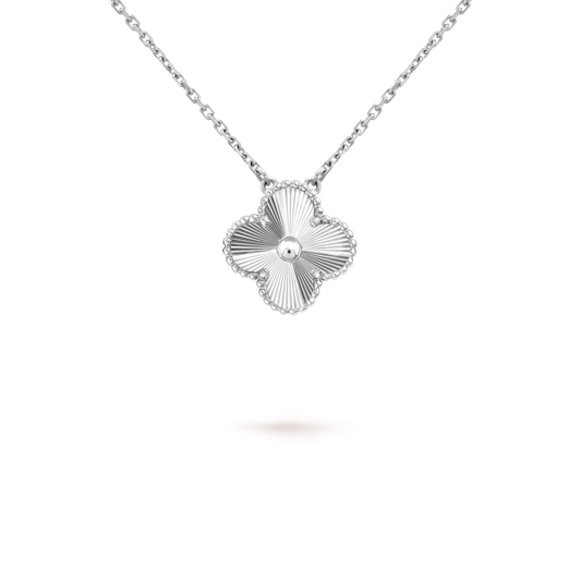 [Shinejoy]CLOVER 15MM LASER NECKLACE SILVER