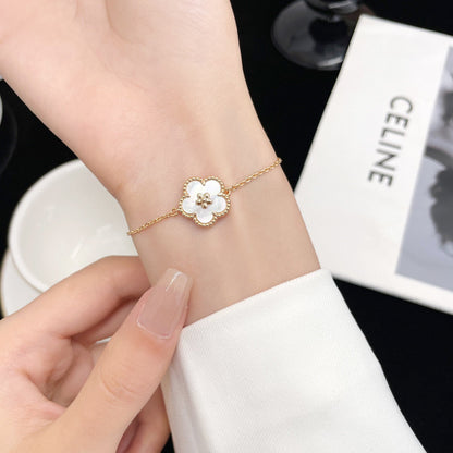 [Shinejoy]LUCKY WHITE MOP PLUM BLOSSOM  BRACELET