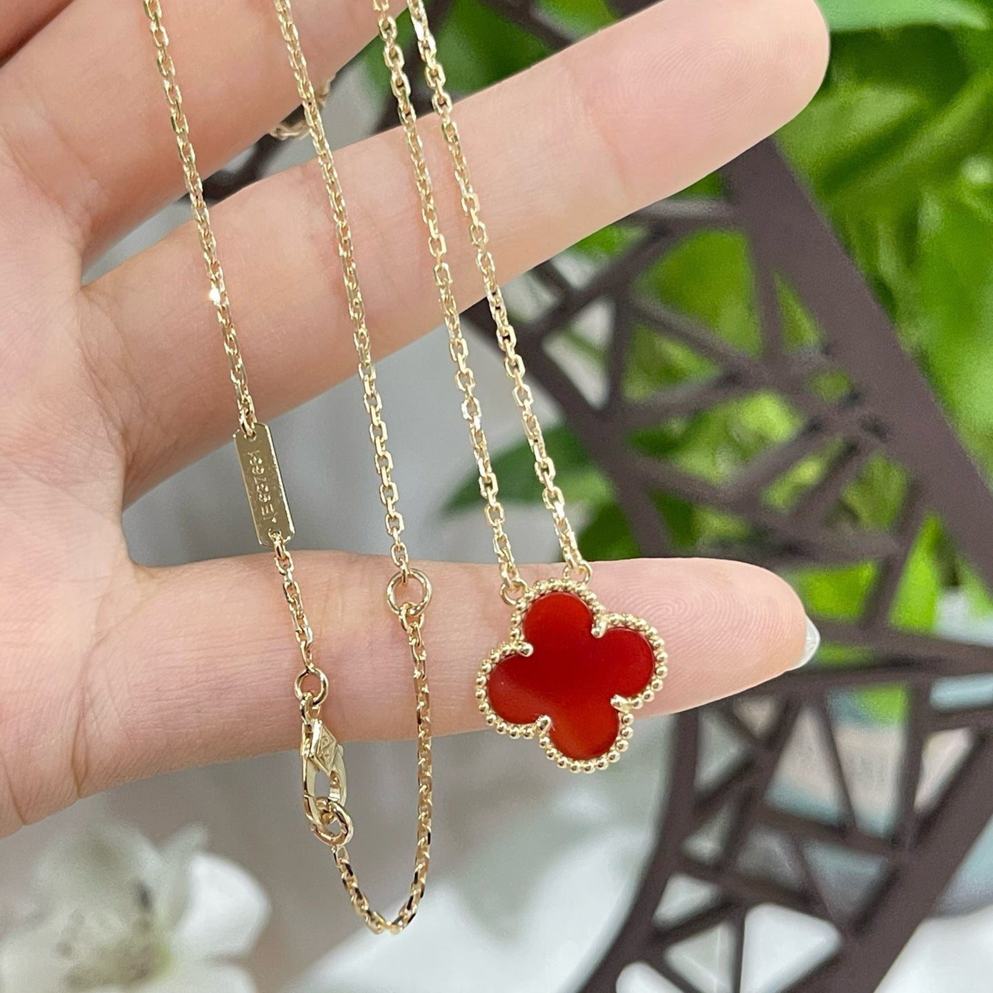 [Shinejoy]CLOVER 15MM CARNELIAN SINGLE FLOWER NECKLACE