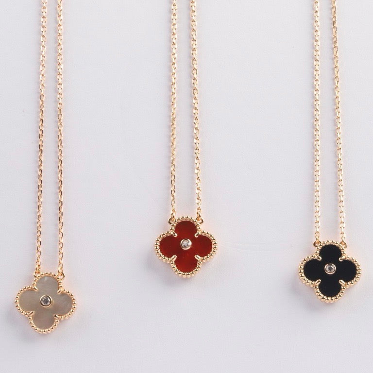 [Shinejoy]CLOVER 15MM DIAMOND CARNELIAN NECKLACE