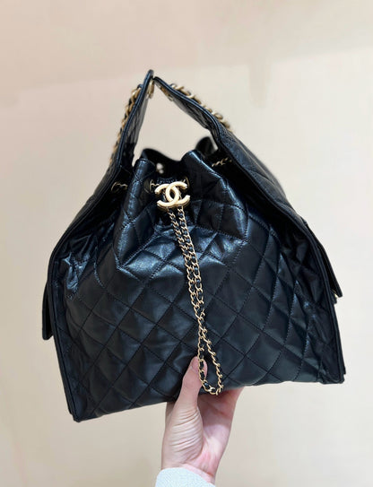 SAC À MAIN CC 25 EN CUIR DE VEAU GRAINÉ NOIR 40 QUINCAILLERIE DORÉE