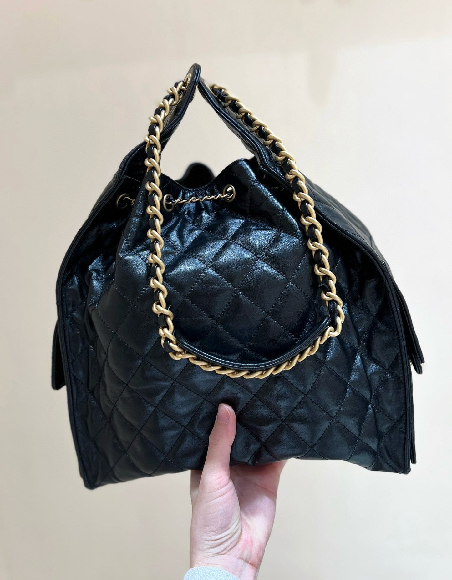 SAC À MAIN CC 25 EN CUIR DE VEAU GRAINÉ NOIR 40 QUINCAILLERIE DORÉE
