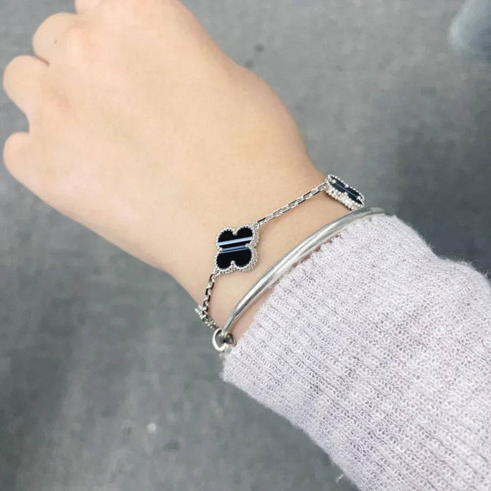 [Shinejoy] CLOVER 5 MOTIF PULSAR STONE BRACELET COLLECTION