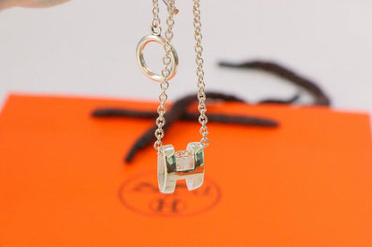 [Shinejoy]HM NECKLACE H LETTER OVAL SERIES