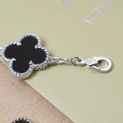 [Shinejoy] CLOVER 5 MOTIF ONYXS BRACELET COLLECTION