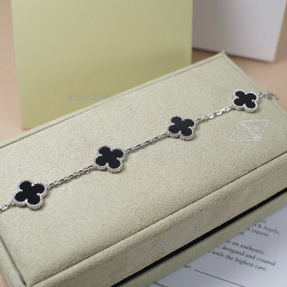 [Shinejoy] CLOVER 5 MOTIF ONYXS BRACELET COLLECTION