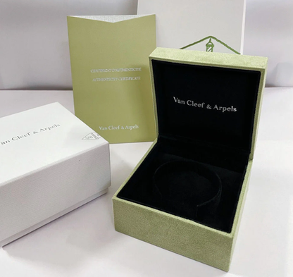 [Shinejoy]CLOVER 15MM LASER NECKLACE AND BOX