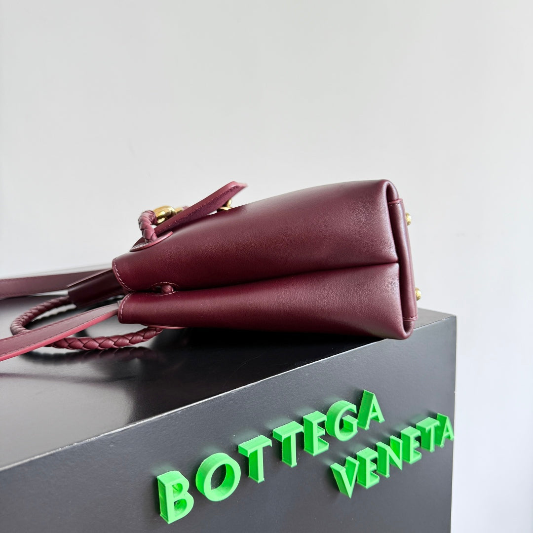 SAC BOTTEGA VENETA 25S MEDIUM CIAO CIAO 26 EN CUIR DE VEAU BOURGOGNE
