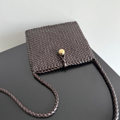 SAC TOSCA BOTTEGA VENETA 25S EN CUIR DE VEAU MARRON FONCÉ MATÉRIEL DORÉ