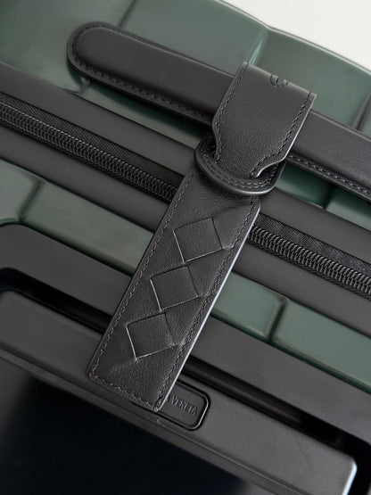 BOTTEGA VENETA VALISE CABINE 25S ODYSSEY EN CUIR DE VEAU OLIVE À MOTIF INTRECCIATO 3D
