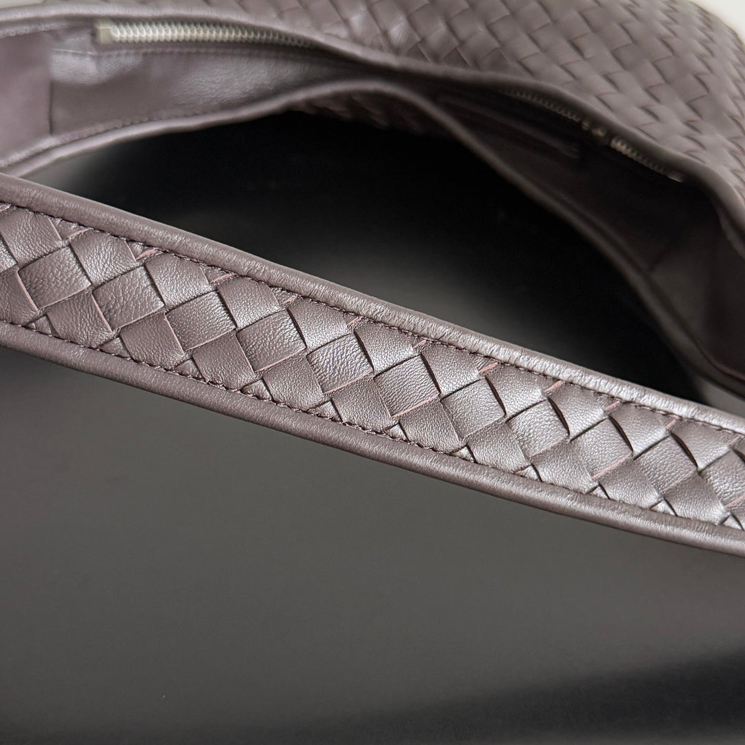 SAC VENETO BOTTEGA VENETA 25S 27 EN CUIR DE VEAU MARRON FONCÉ AVEC QUINCAILLERIE ARGENTÉE