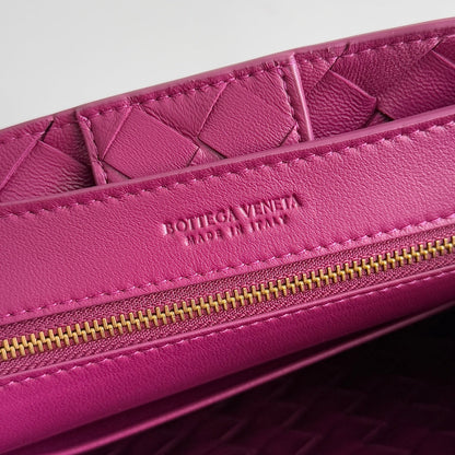 BOTTEGA VENETA 25S ANDIAMO 25 EN CUIR DE VEAU ROSE FRAMBOISE