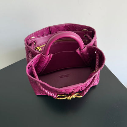 BOTTEGA VENETA 25S ANDIAMO 25 EN CUIR DE VEAU ROSE FRAMBOISE