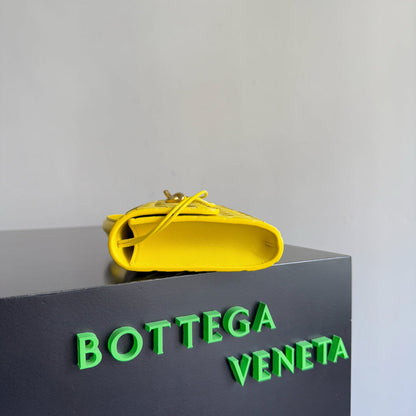 BOTTEGA VENETA 25S LONG CLUTCH ANDIAMO 31 EN CUIR DE VEAU JAUNE CITRON