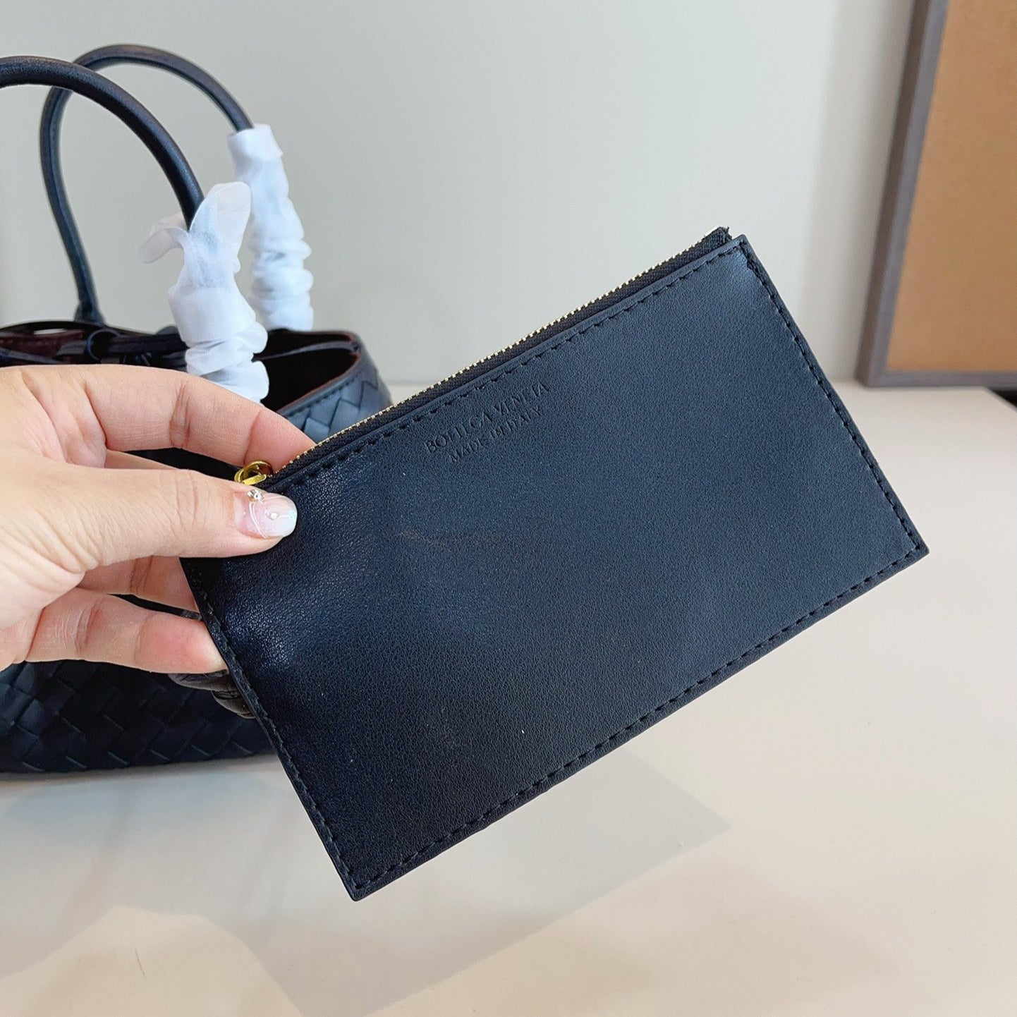 PETIT SAC CABAS PINACOTECA 25 EN CUIR DE VEAU NOIR