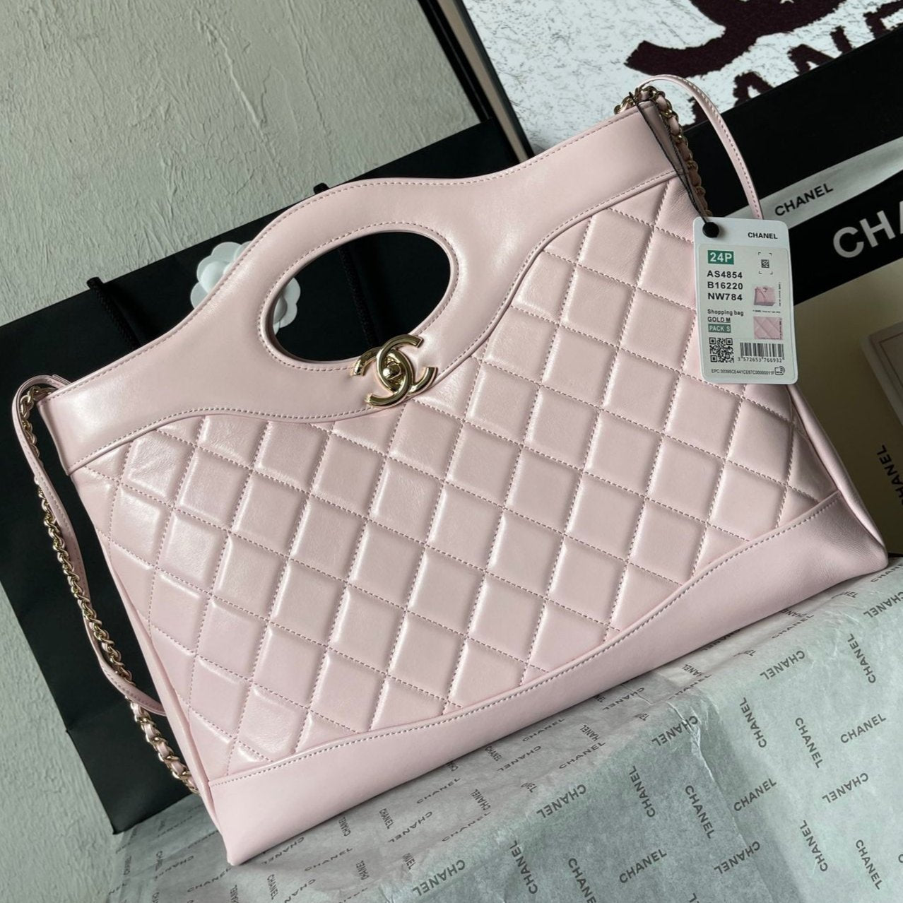 SAC SHOPPING CC MEDIUM 36 EN CUIR DE VEAU ROSE PÂLE