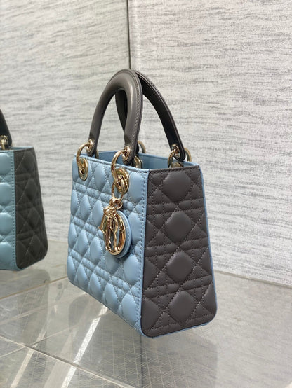 MEDIUM LADY BAG 20 IN BABY BLUE QUILTED MACROCANNAGE CALFSKIN GREY STRAP