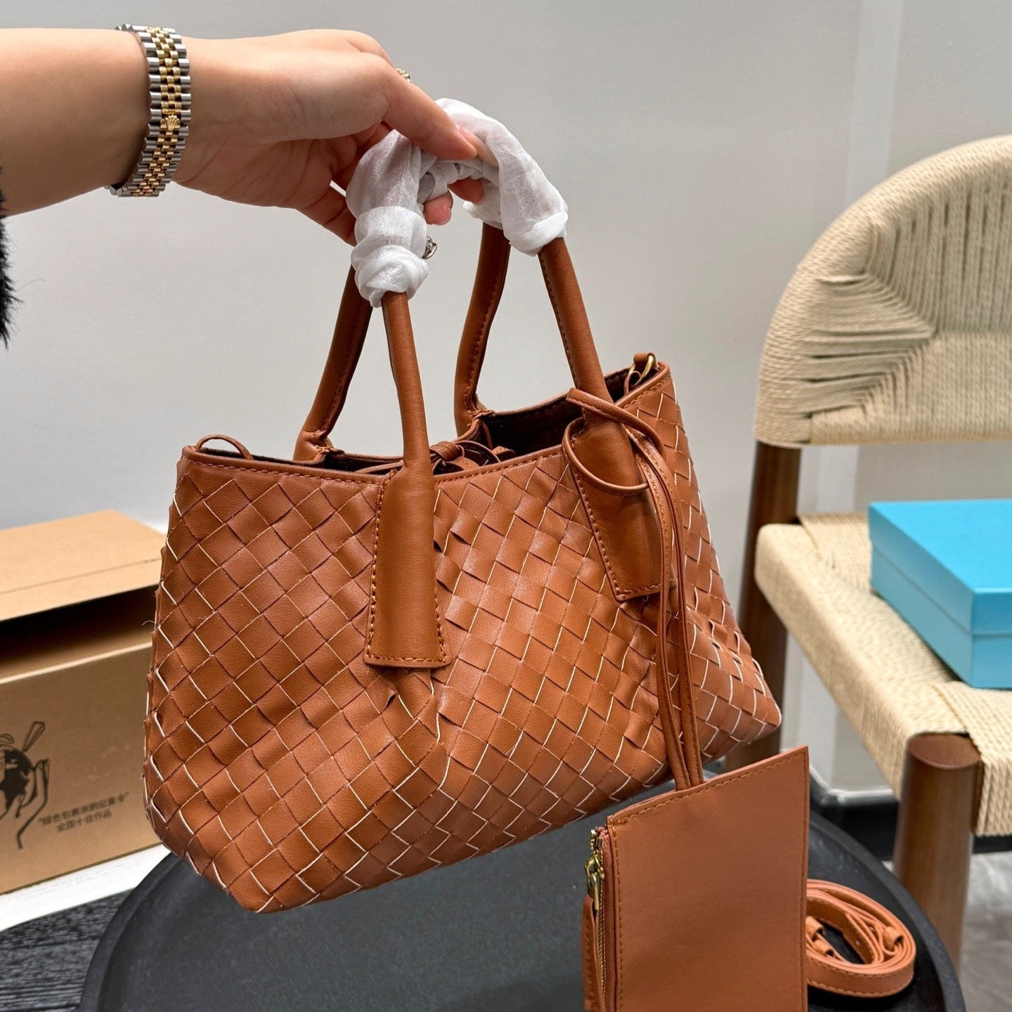 PETIT SAC CABAS PINACOCA 25 EN CUIR DE VEAU BRUN ROUILLE
