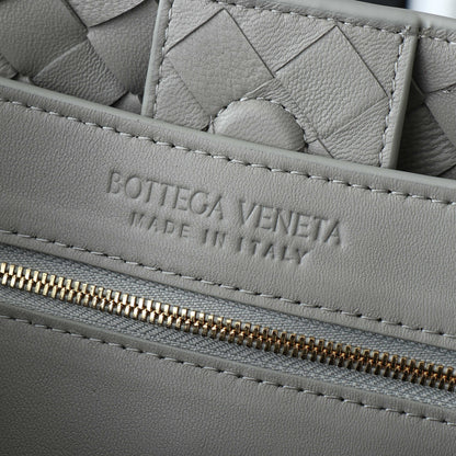 BV MEDIUM ANDIAMO 32CM AGNEAU GRIS