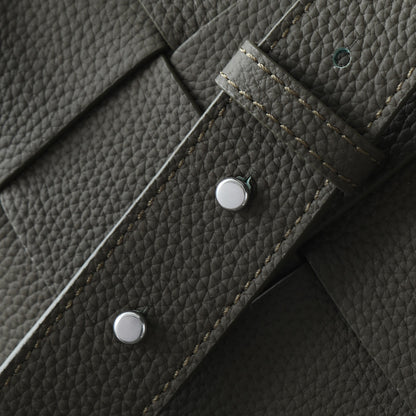 BOTTEGA VENETA 25S DIAGO HOBO 39 EN CUIR DE VEAU OLIVE TRÈS FONCÉ