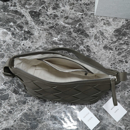 BOTTEGA VENETA 25S DIAGO HOBO 39 EN CUIR DE VEAU OLIVE TRÈS FONCÉ