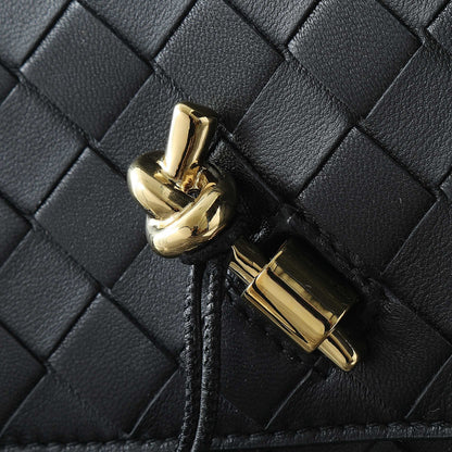 BOTTEGA VENETA 25S POCHETTE ANDIAMO 19 EN CUIR DE VEAU NOIR QUINCAILLERIE DORÉE