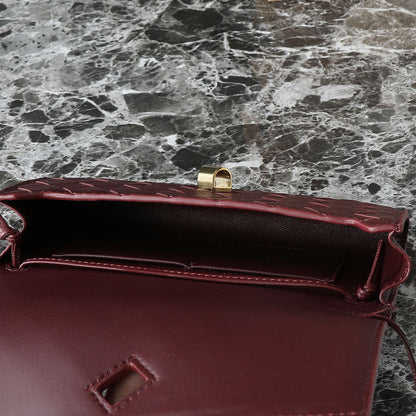 BOTTEGA VENETA POCHETTE ANDIAMO 19 EN CUIR DE VEAU MARRON PROFOND 25S QUINCAILLERIE DORÉE