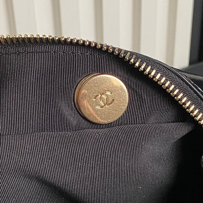 SAC BOWLING 29 EN CUIR DE VEAU LUSTRÉ NOIR ACCASTILLAGE DORÉ