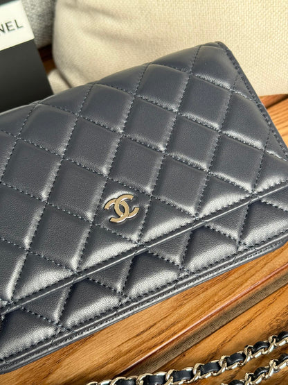 SAC CC WOC ENTRUPY 19 EN CUIR DE VEAU BLEU INDIGO