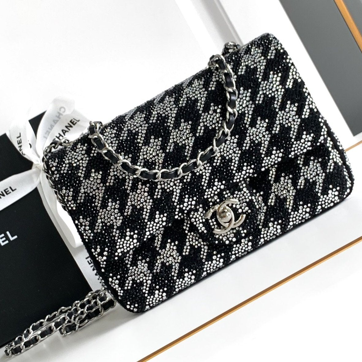 Sac de soirée CC 21 en veau noir et argent