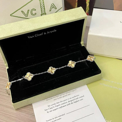 [Shinejoy] CLOVER 5 MOTIF LASER BRACELET COLLECTION