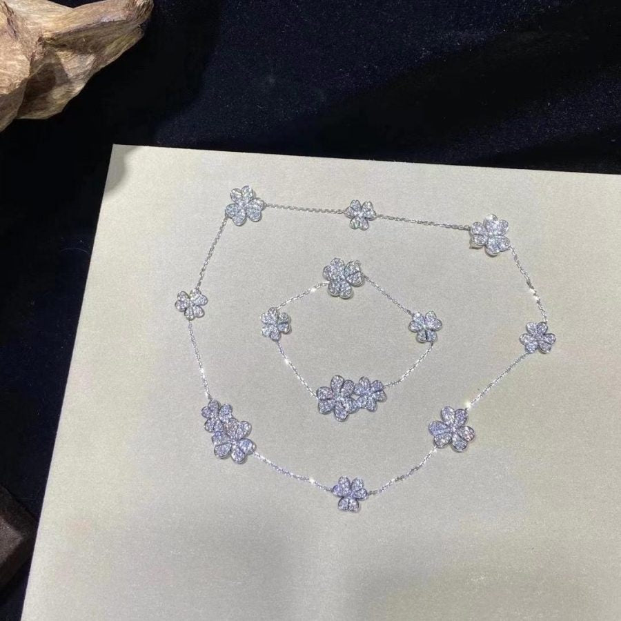 [Shinejoy]FRIVOLE SILVER 5 FLOWERS BRACELET