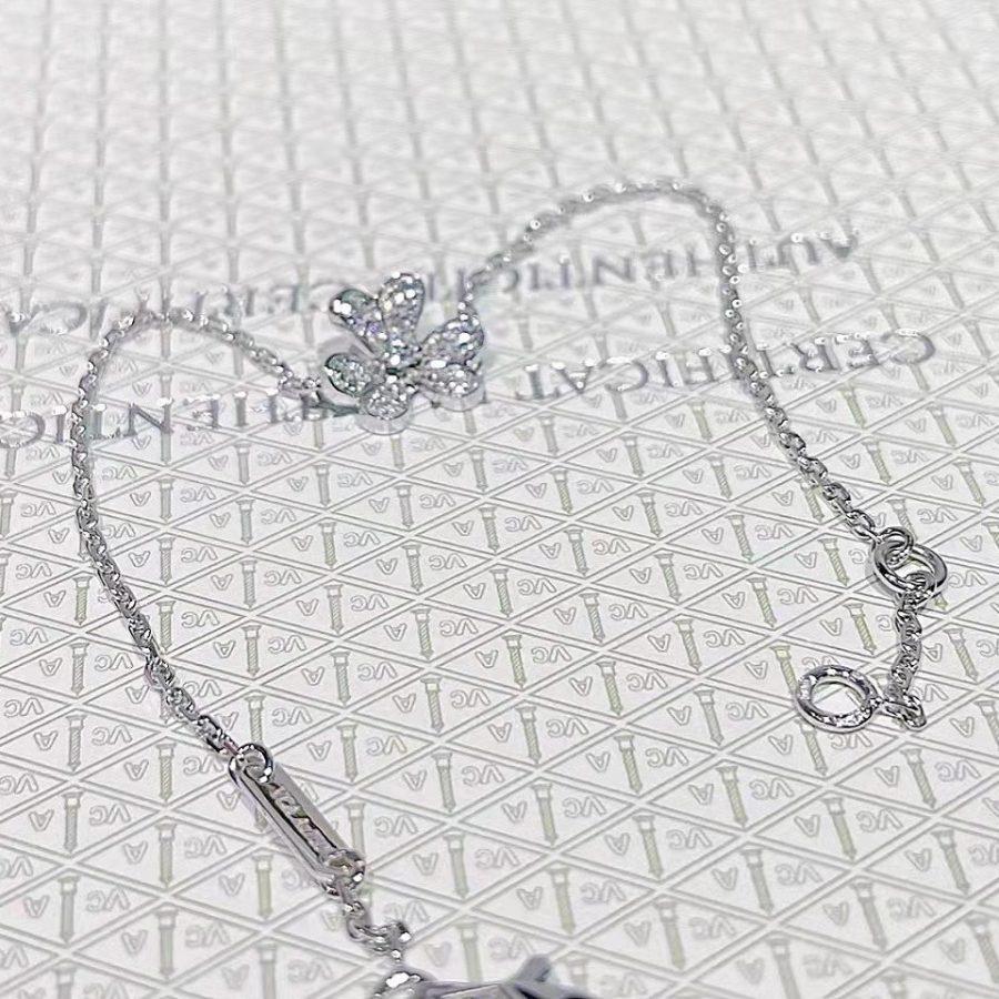 [Shinejoy]FRIVOLE SILVER FLOWER DIAMOND BRACELET