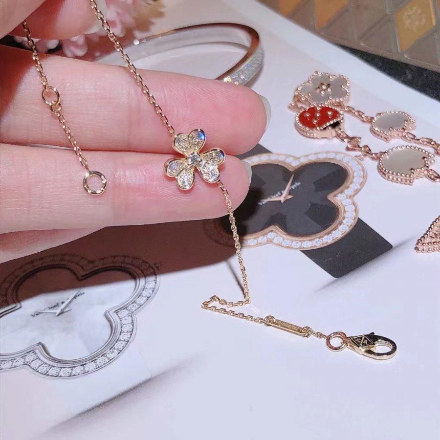 [Shinejoy]FRIVOLE GOLD FLOWER DIAMOND BRACELET