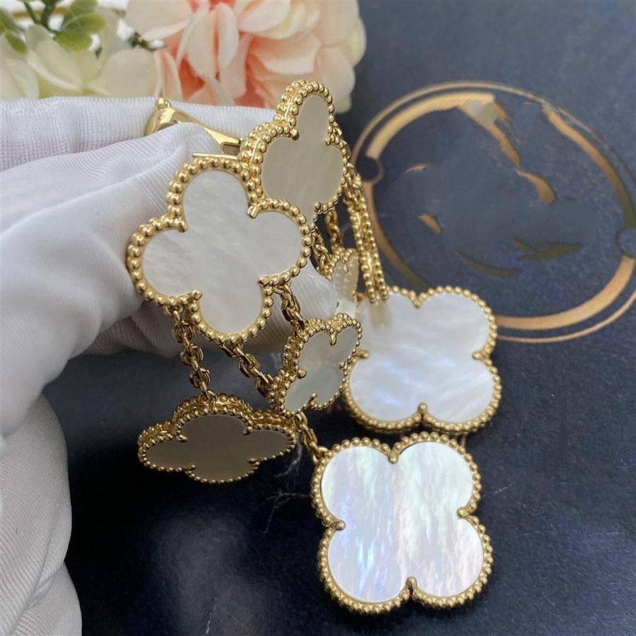 [Shinejoy]CLOVER EARRINGS WHITE MOP 4 MOTIFS GOLD