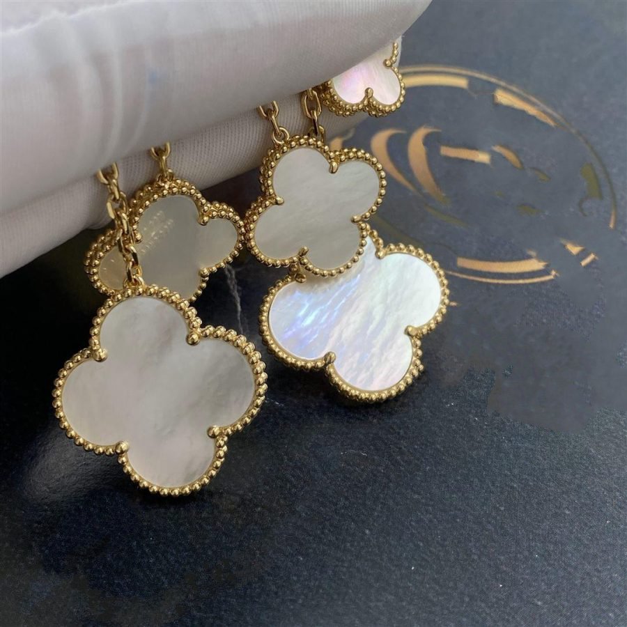 [Shinejoy]CLOVER EARRINGS WHITE MOP 4 MOTIFS GOLD
