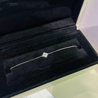[Shinejoy]CLOVER  SINGLE FLOWER BRACELET SILVER